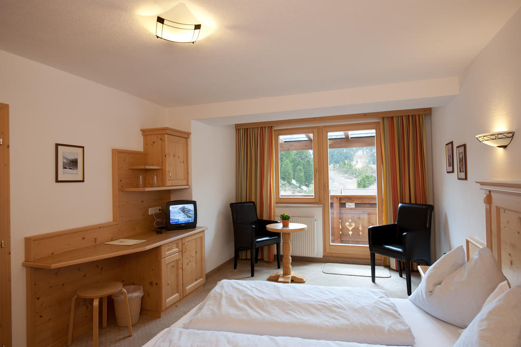 Hotel S`Hoamatl - check-in nur für Geimpfte oder Genesene Obergurgl Habitación foto